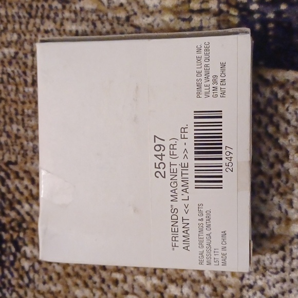 4/$40 New "Friend" Fridge Magnet - French Version - Picture 3 of 5